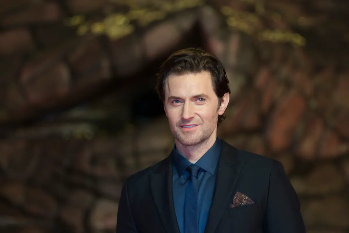 32871200E28F8F8D-jpg4274650542916383428