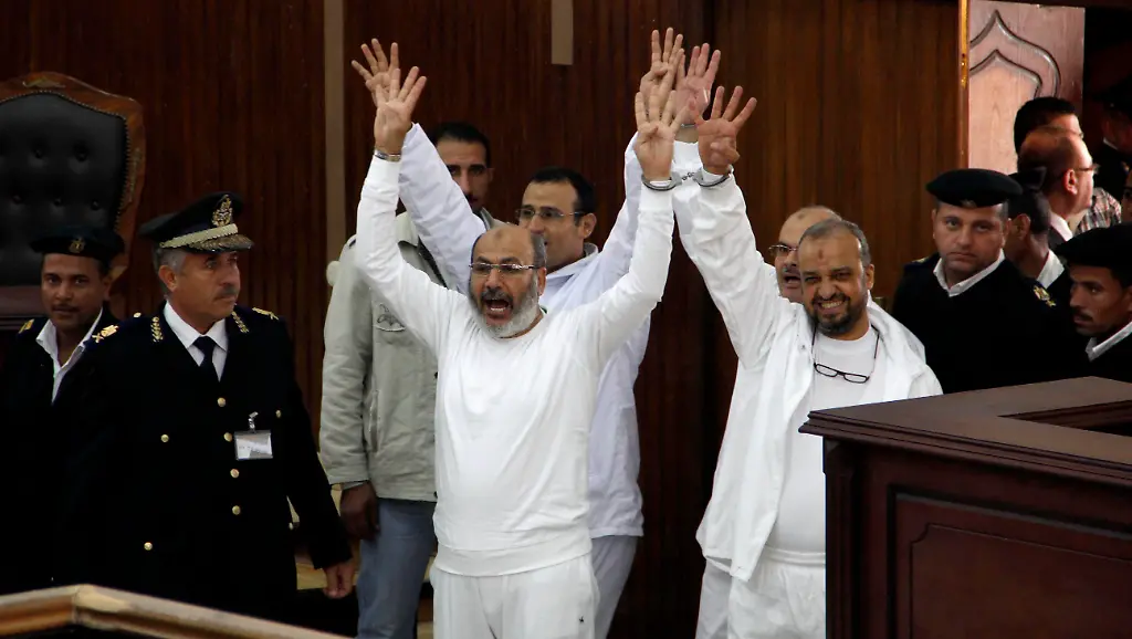 32870E0028984E1C-jpg2543947823401946831