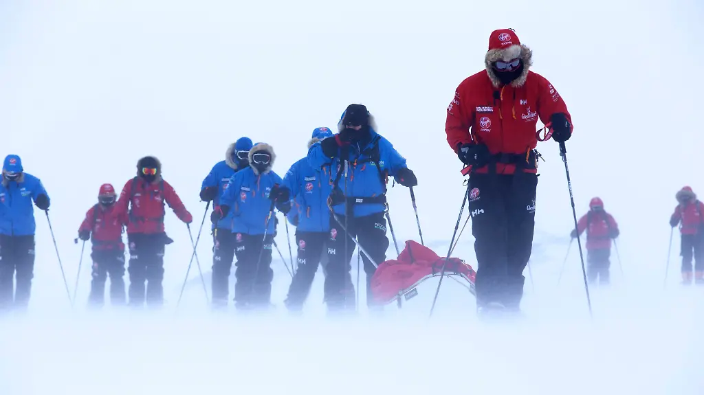 32870E00085AB5B9-jpg2661123512072972503