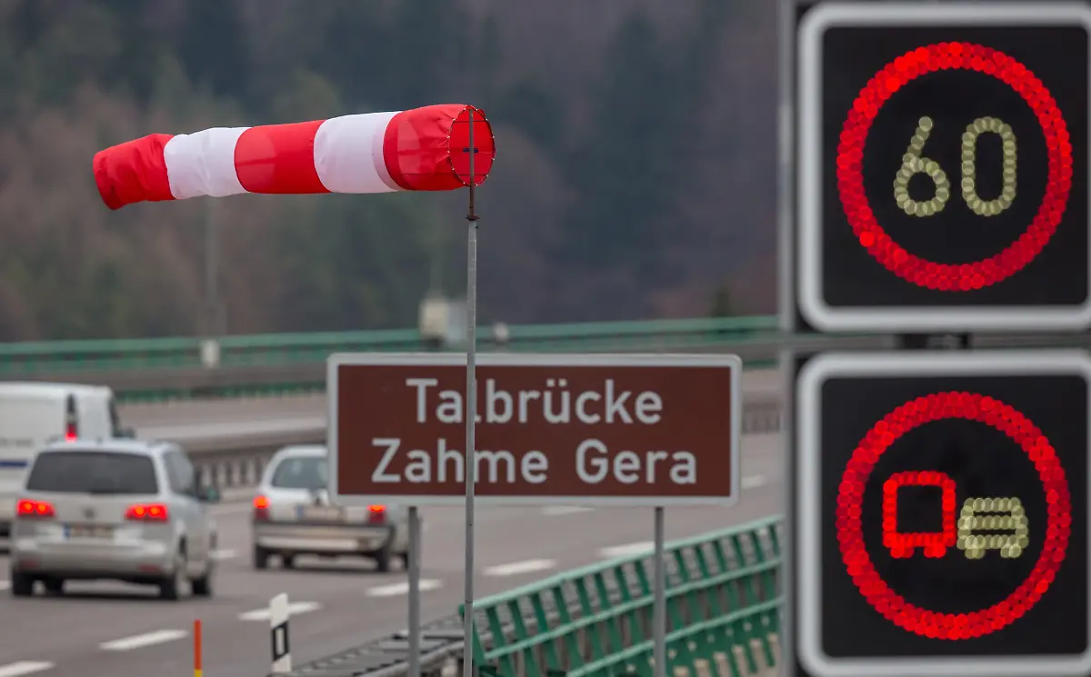 3fig1806-jpg7408469492028725980