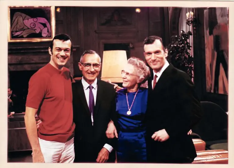 preview-ce-hefner-playboy-09-0812181238-id-185060