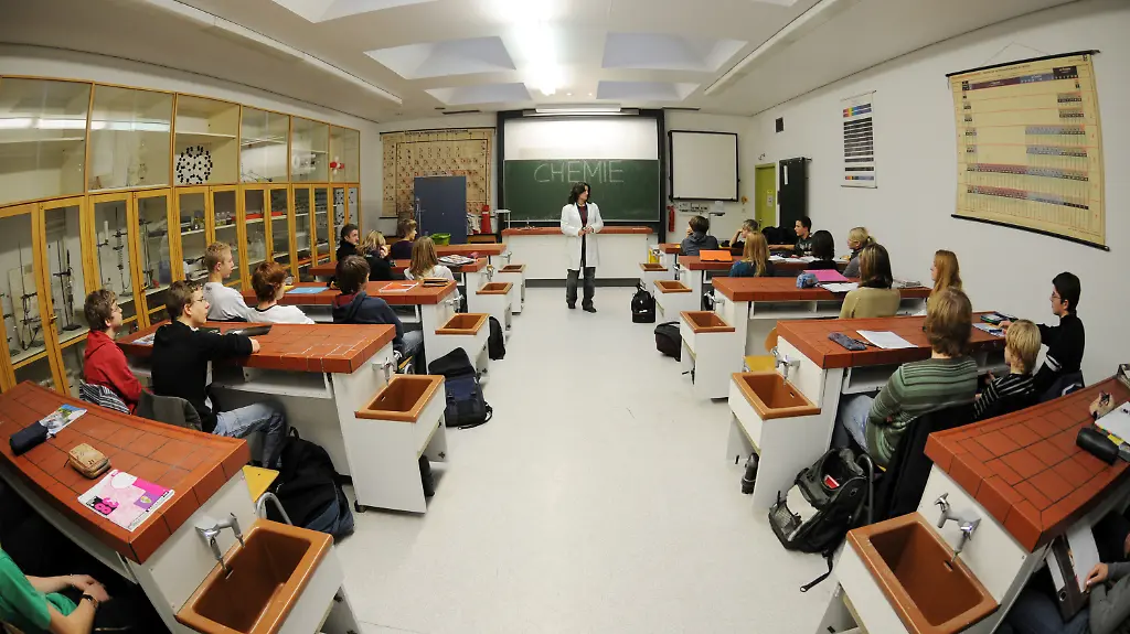 3fgj0008-jpg5154646070722436988