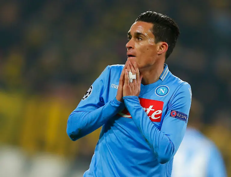 2013-11-26T203133Z-1692426237-LR1E9BQ1L0B3K-RTRMADP-3-SOCCER-CHAMPIONS-JPG6876360715858917708