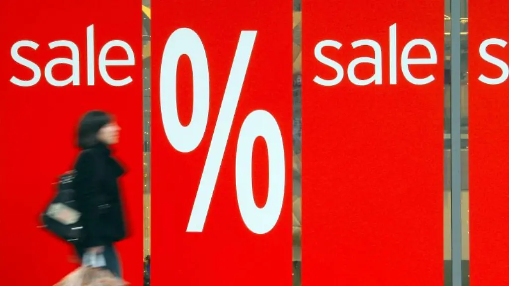 Gleiche-Leistung-reduzierter-Preis-das-ist-ein-Schnaeppchen-Gibt-es-fuer-weniger-Geld-aber-auch-weniger-Leistung-dann-ist-Schnaeppchen-eine-irrefuehrende-Werbung