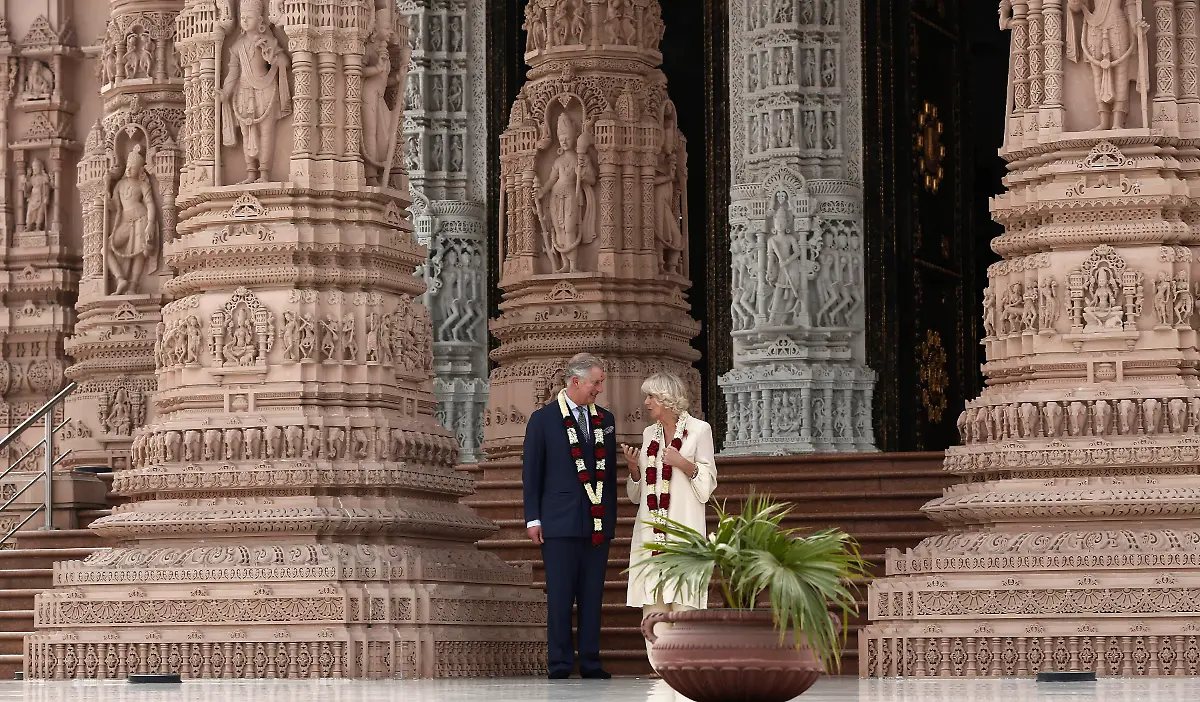 2013-11-08T141816Z-2061732075-GM1E9B81PQ801-RTRMADP-3-INDIA-JPG8338075661987126279