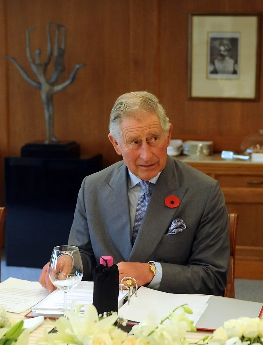 2013-11-09T104942Z-1990459855-GM1E9B91G6401-RTRMADP-3-INDIA-JPG6922307904422979521