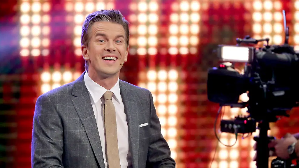 3f0k5343-jpg5262993190914219121