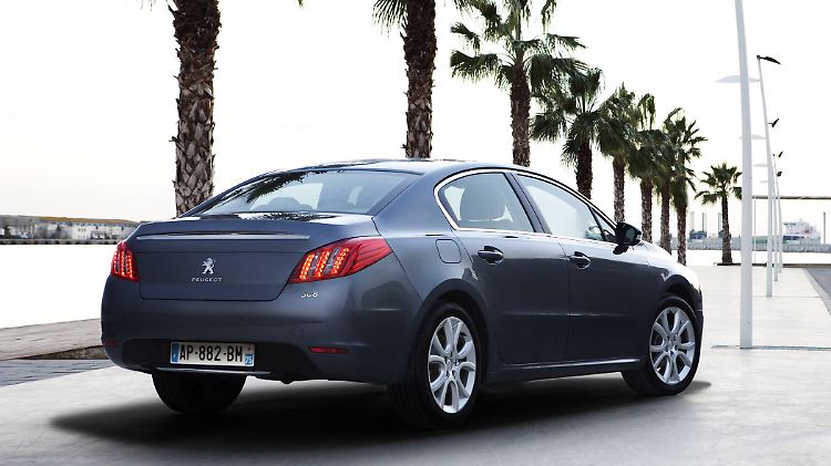 Der neue 508 von Peugeot ersetzt gleich zwei alte Baureihen.