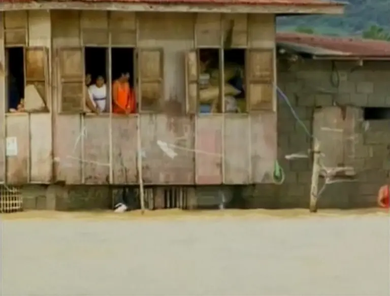 3286D20095F09E2A-jpg2234245876025683733