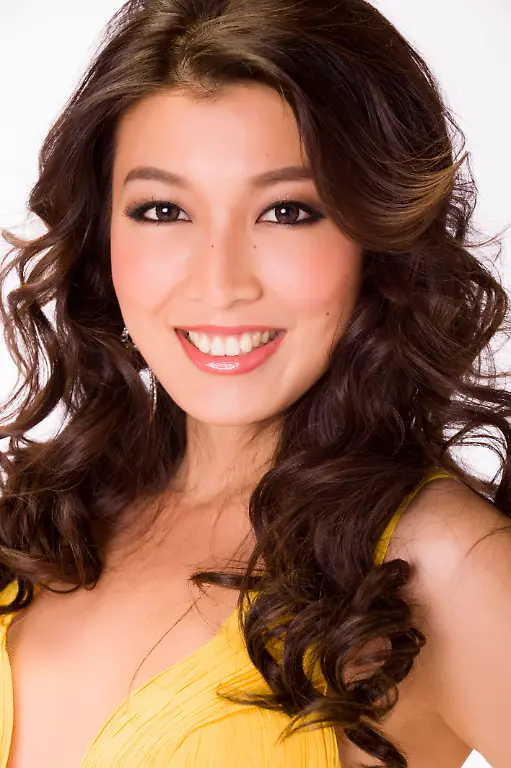 Myanmar-Moe-Set-Wine