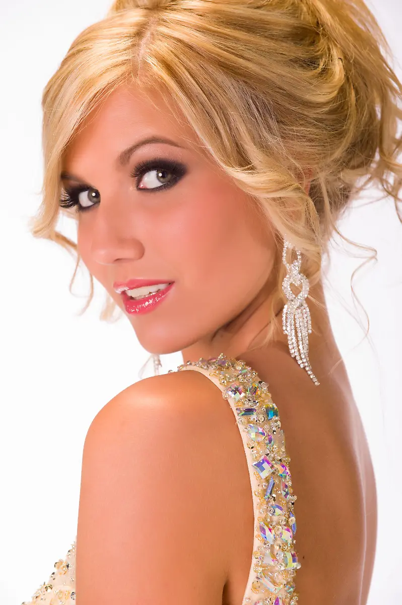 Belgien-Noemie-Happart