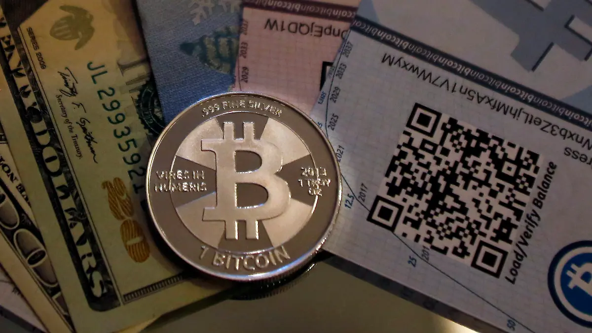 Erster Geldautomat in Vancouver: Bitcoin schnell in Bargeld tauschen -  ntv.de