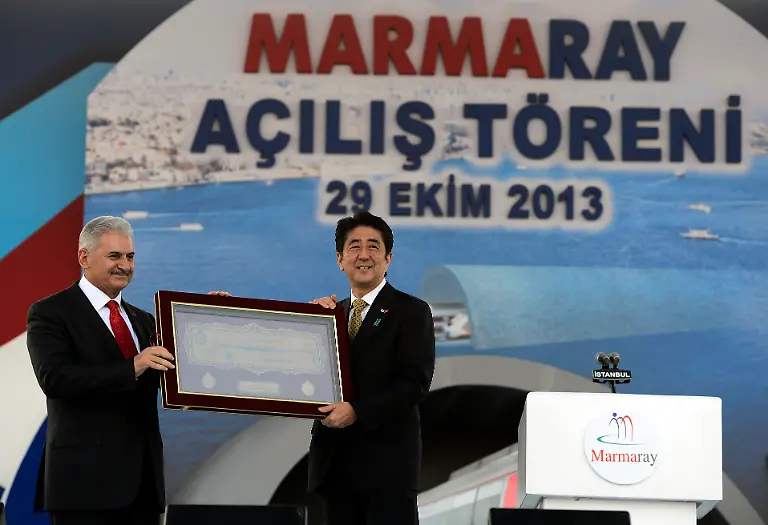 3286BA0038243223-jpg5727546871199395674