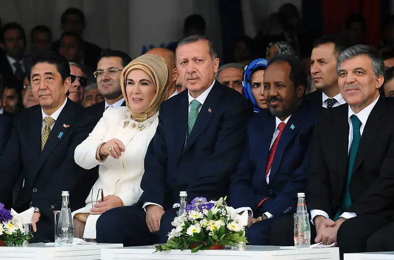 3286BA00D3ABFF00-jpg3495695344816378216