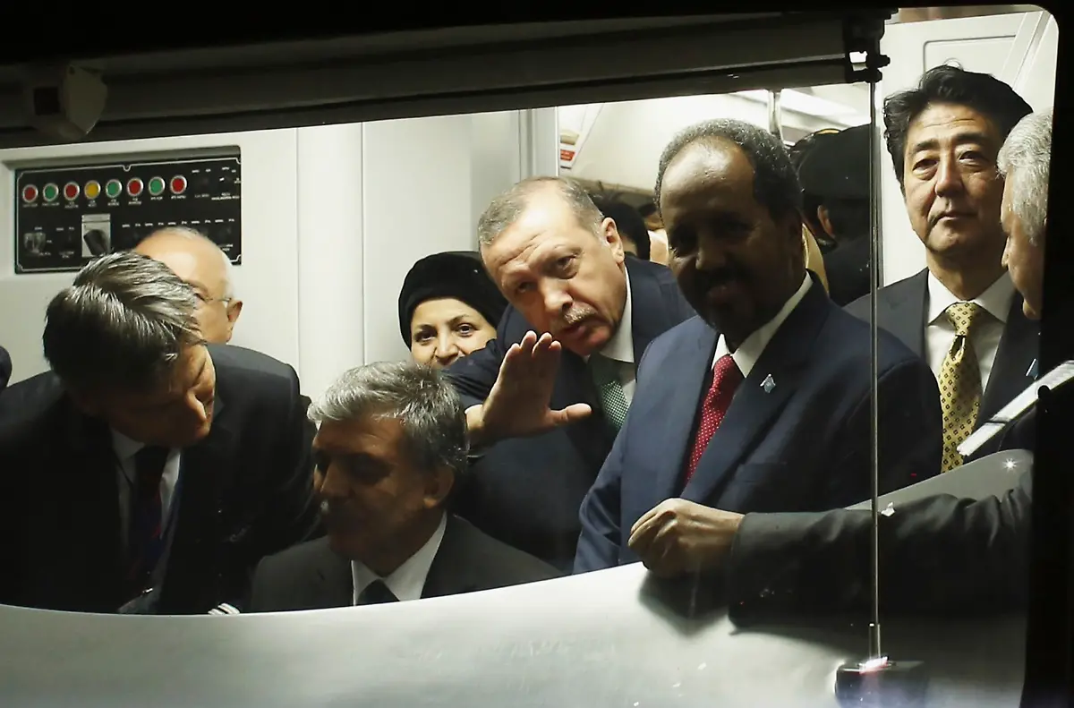 2013-10-29T165916Z-19721934-GM1E9AU02L601-RTRMADP-3-TURKEY-TUNNEL-JPG9008774431675296812