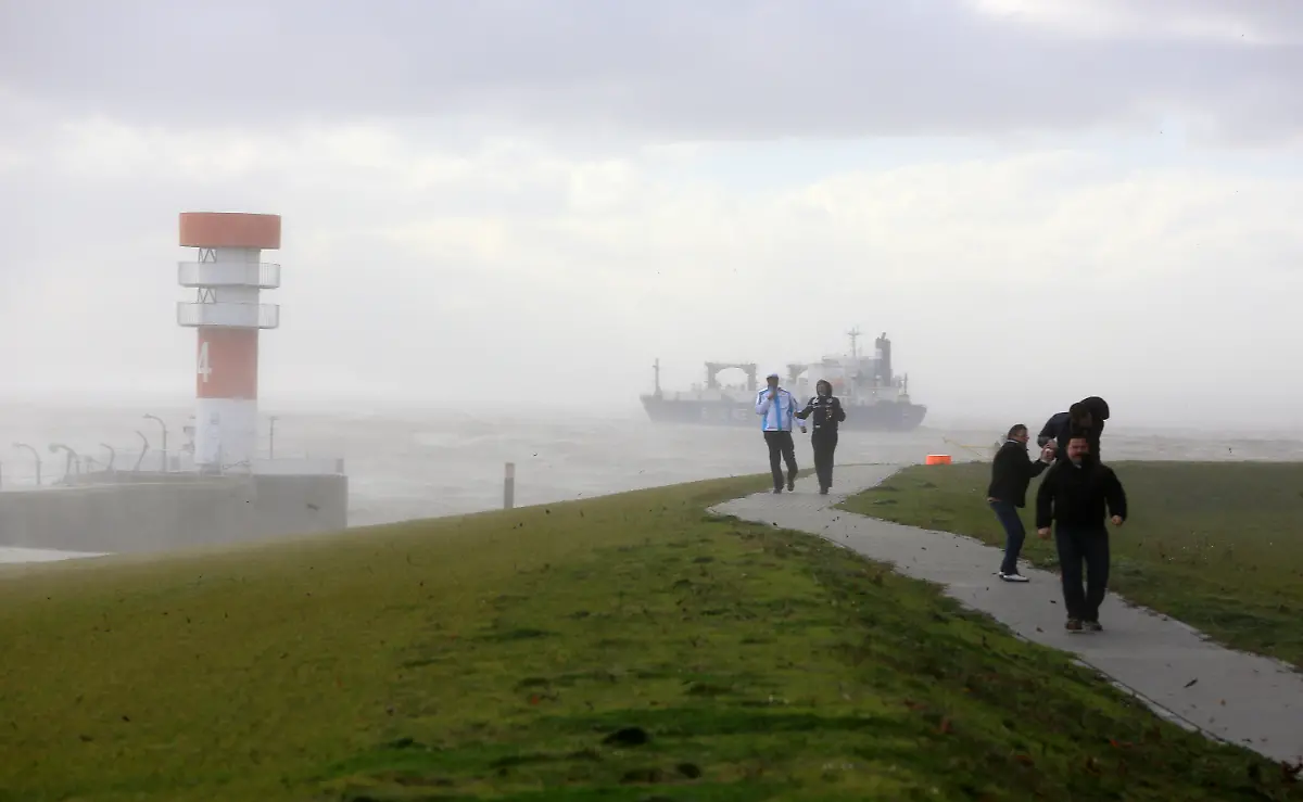 3esf2533-jpg2166716527068927866