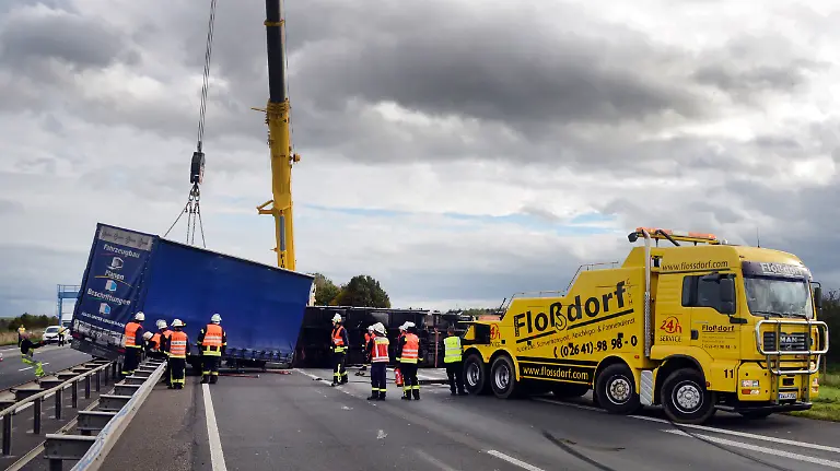 3esf2755-jpg4658536020921803974