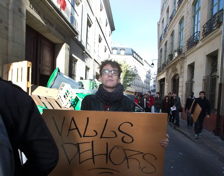 3286A2007539978B-jpg1425228369169853441