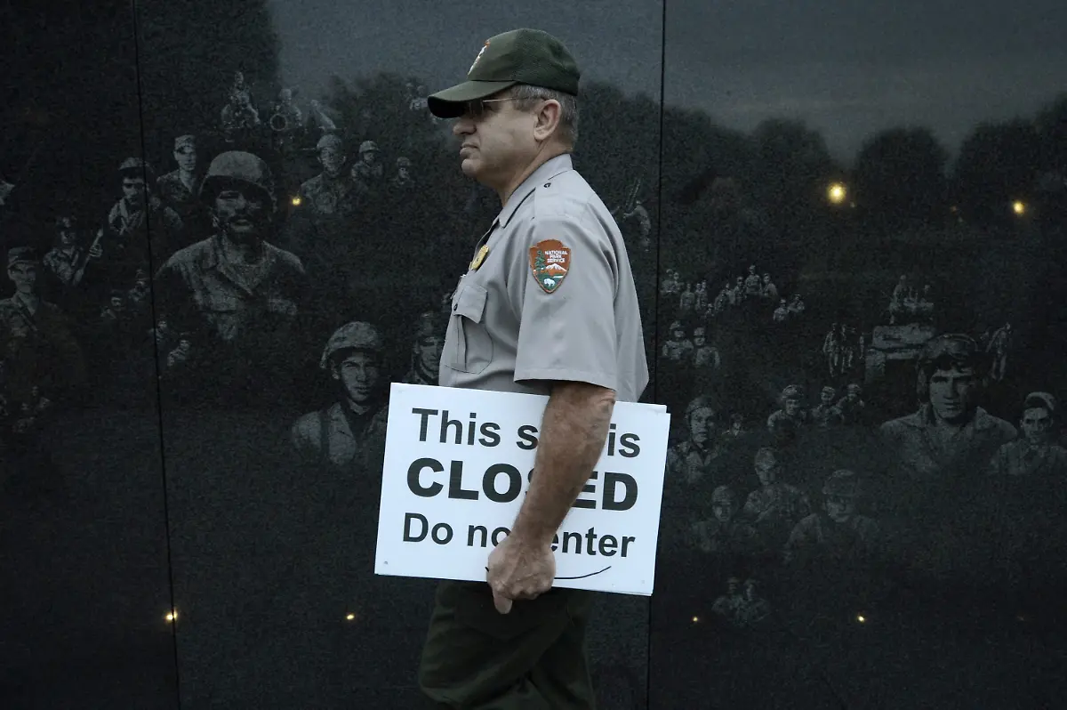 3el22735-jpg5209341412776210269