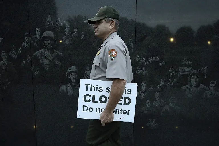 3el22735-jpg5209341412776210269