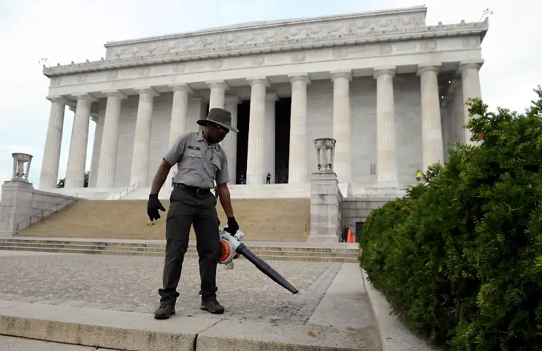 3286A2003702A016-jpg5326824496582714888