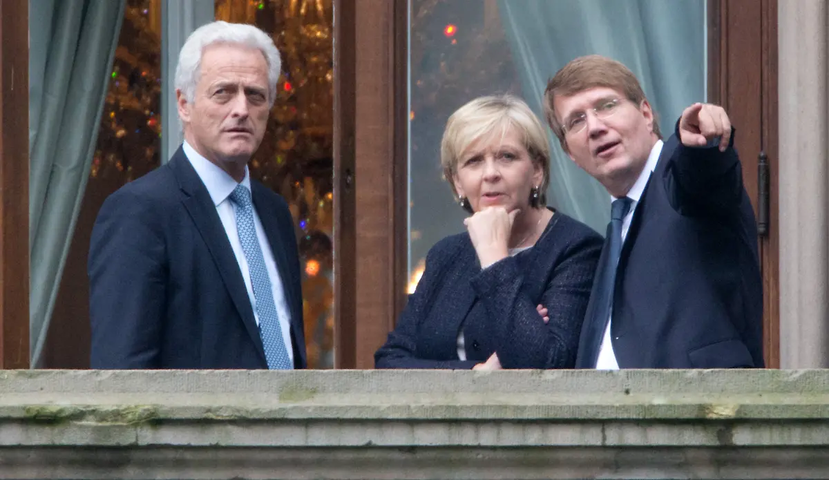 3el32757-jpg7586773301710334746