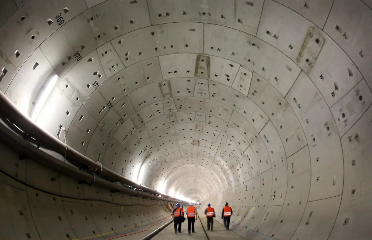 3el22019-jpg9102433274619909306