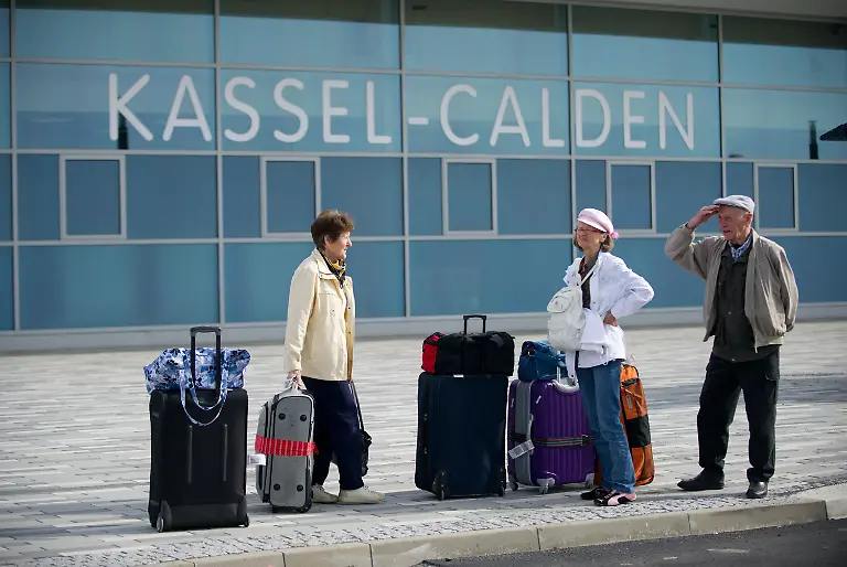 3el00423-jpg3626159477448240533