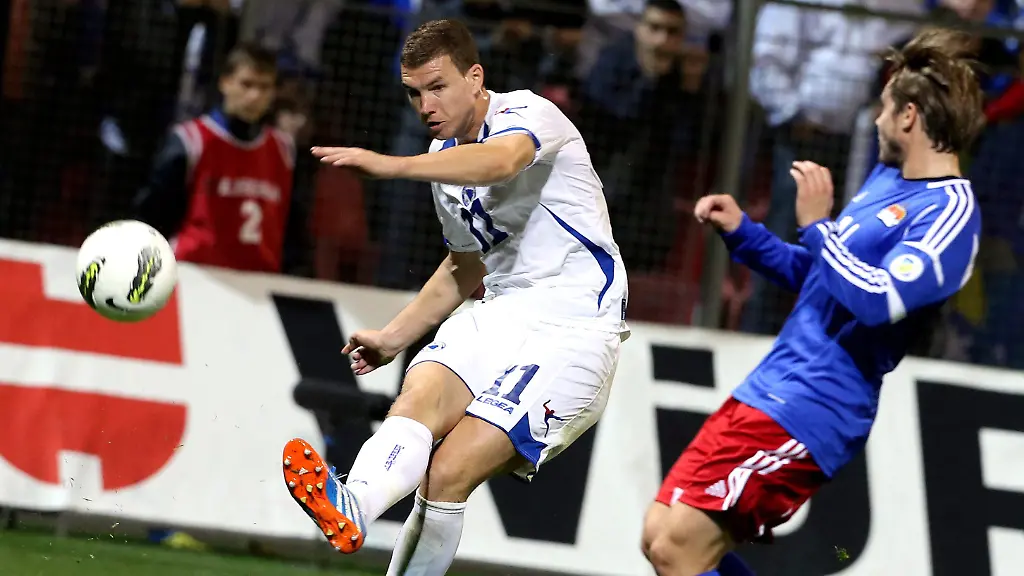 3ej22303-jpg1662444358181787461