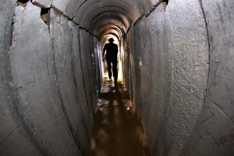 3eif4653-jpg8993850192627874066