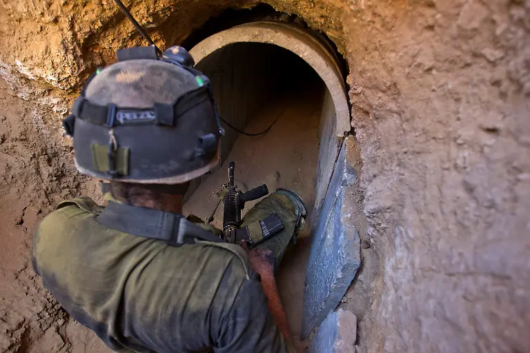 3eif4738-jpg7619574669030919542