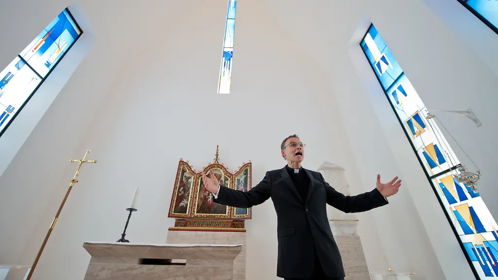 3eey3321-jpg1990100572216747926