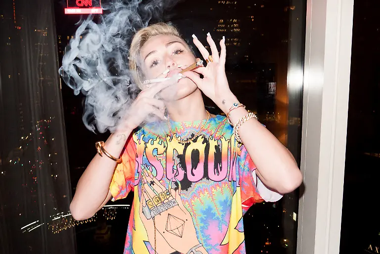 miley4