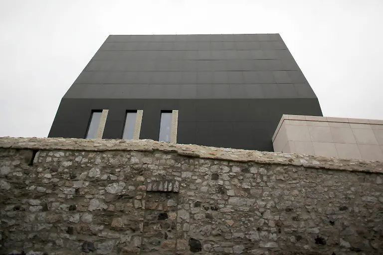 3ef31037-jpg2636395366200951007