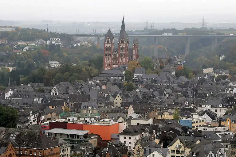 3ef30530-jpg5266682335842034964