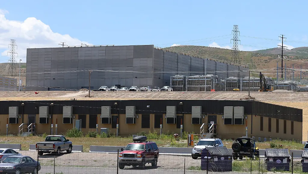 3eew4358-jpg3525856654710917641