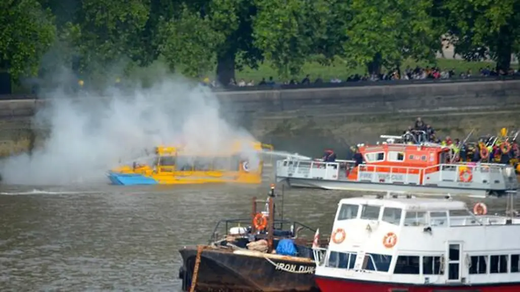 2013-09-29T134131Z-1485582377-GM1E99T1O2X01-RTRMADP-3-BRITAIN-JPG4884996865562885305