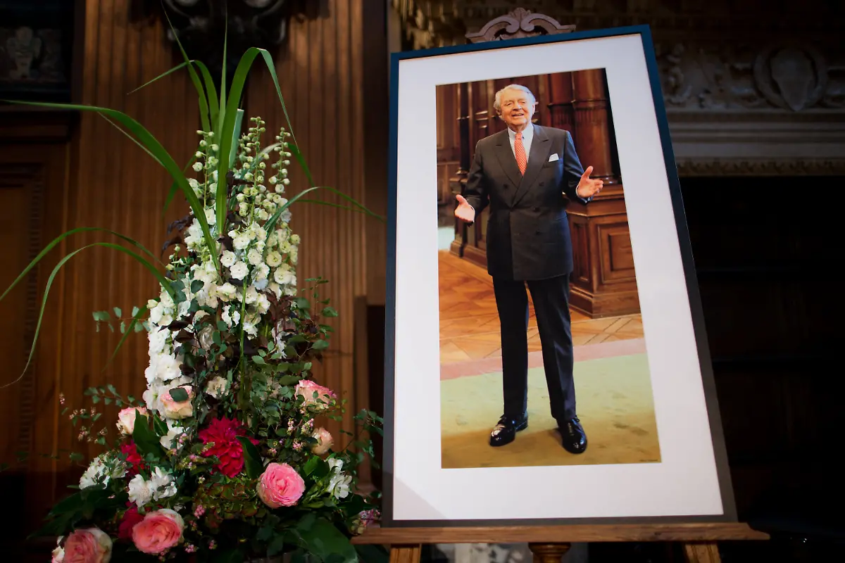 3e651926-jpg120706581067632977