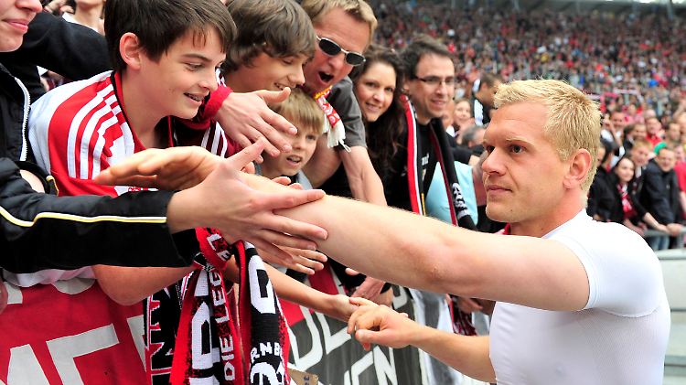 Andreas Wolf war zuletzt Abwehrchef beim 1. FC Nürnberg, wollte aber eine neue Herausforderung - und findet sie in Bremen.