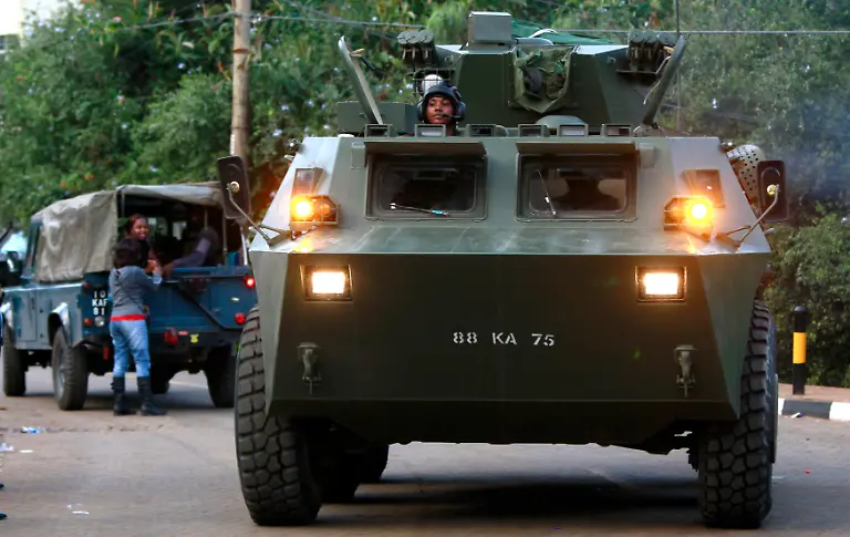 2013-09-23T163212Z-1327213126-GM1E99O01EU01-RTRMADP-3-KENYA-ATTACK-JPG3779586268589527305