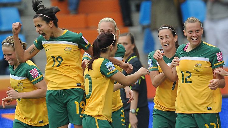 Australischer Jubel: Gegen WM-Debütant Äquatorial-Guinea schossen die "Matildas" ihren ersten WM-Sieg 2011 heraus.