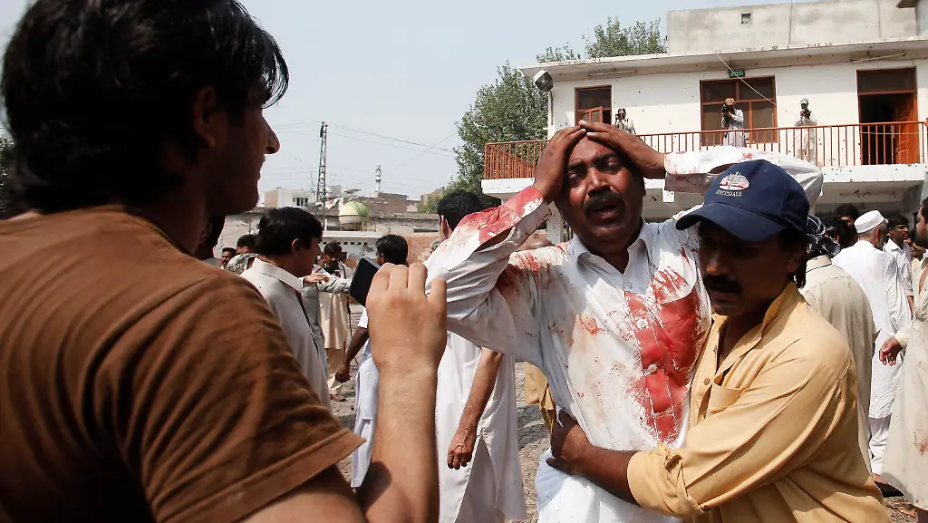 2013-09-22T084721Z-728537605-GM1E99M1AI601-RTRMADP-3-PAKISTAN-BLAST-JPG633296785760850981