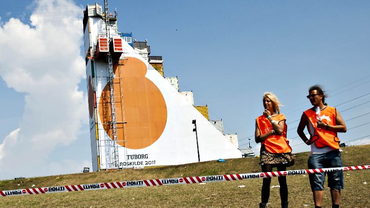 Wie die Frau auf den Turm gelangen konnte, muss noch geklärt werden.
