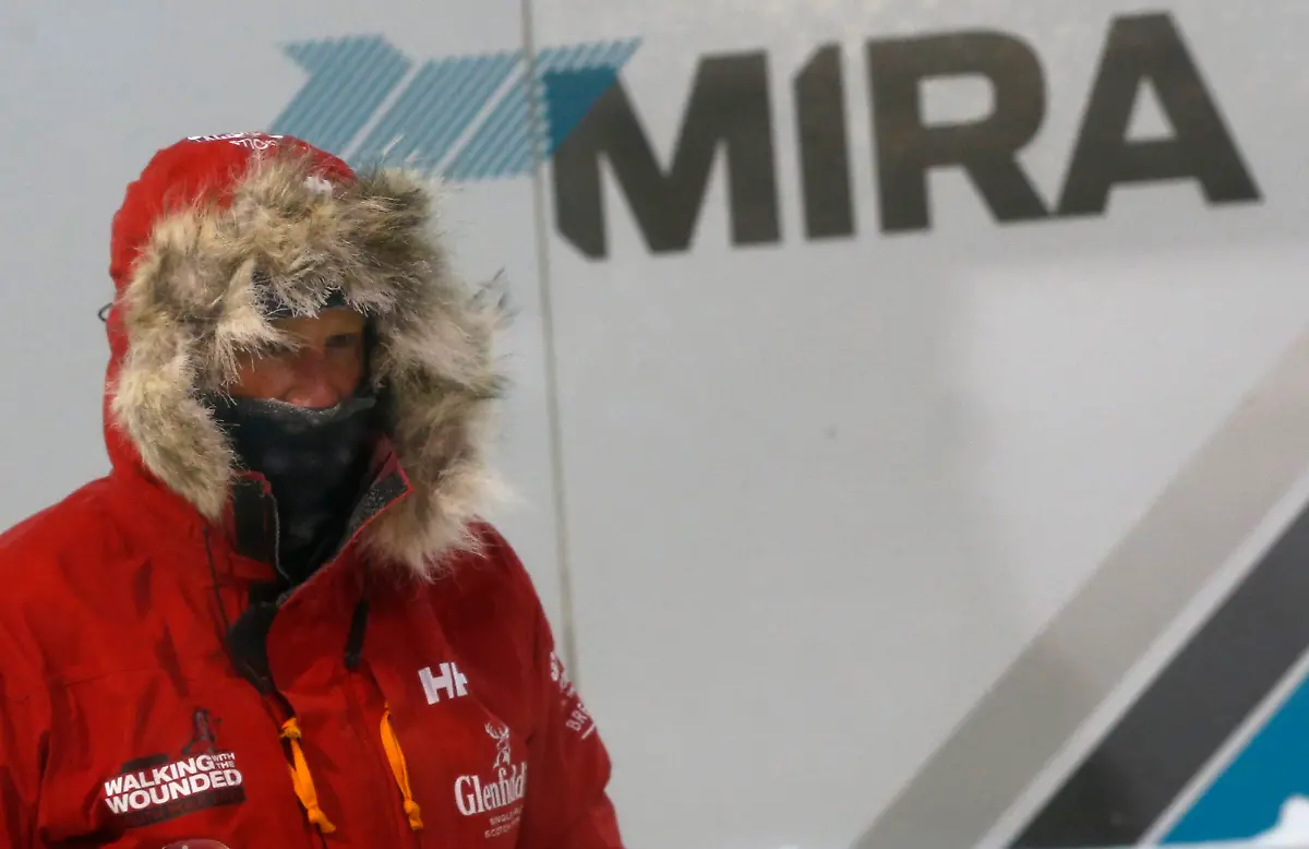 2013-09-17T081120Z-1107512329-LM1E99H0MLA01-RTRMADP-3-BRITAIN-JPG6082803169469168083