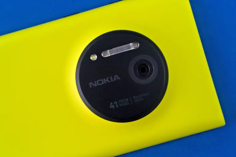 Lumia-1020-04