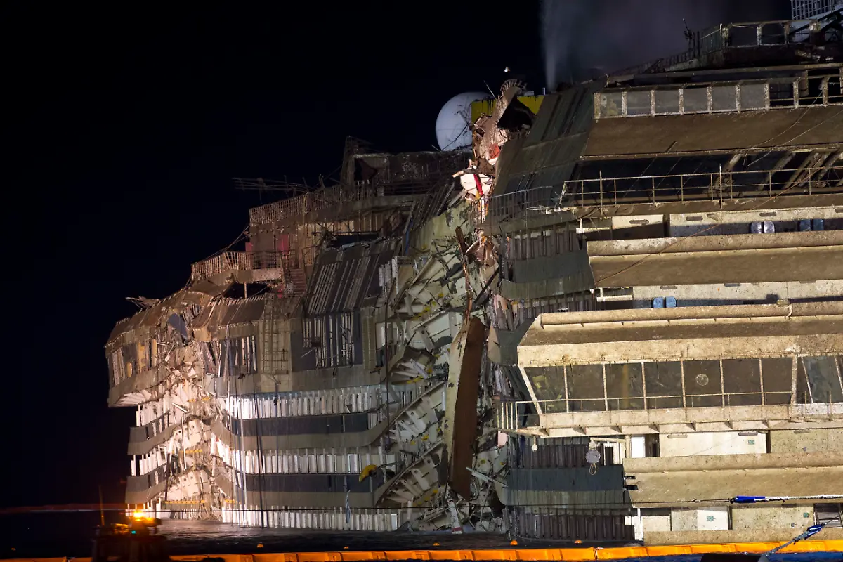 32866200C6802C12-jpg350999636551732143