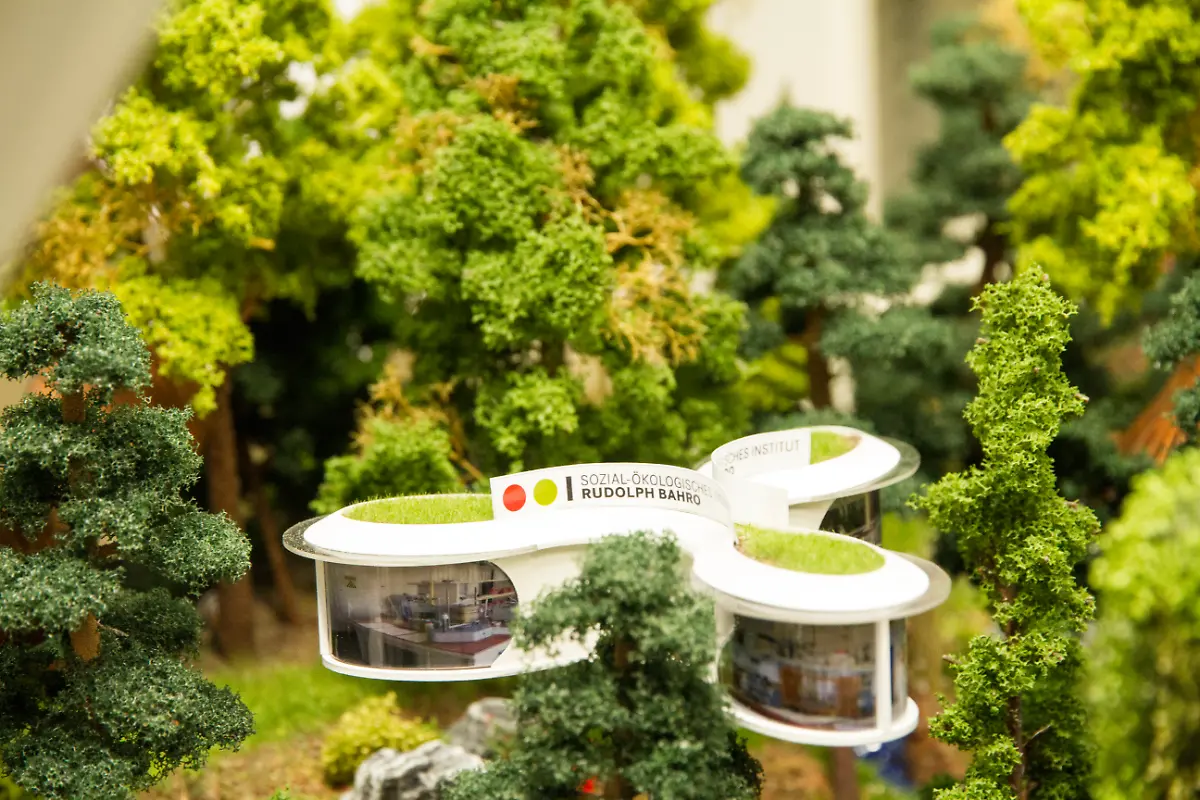 linke-4-7-institut-rudolph-bahro