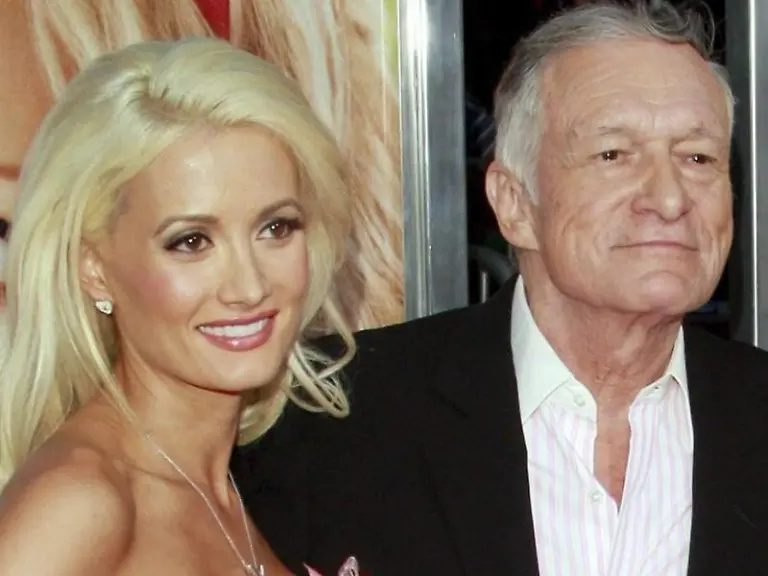 An-der-Seite-von-Hugh-Hefner-gelangte-Holly-Madison-zu-grosser-Bekannheit-Nun-gab-sie-Pasquale-Rotella-das-Ja-Wort