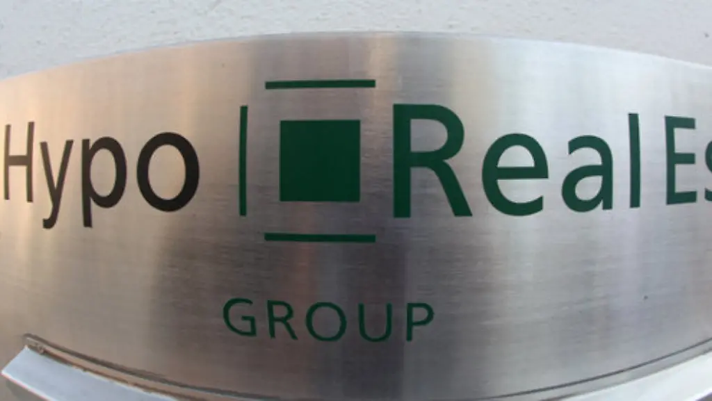 Inzwischen-traegt-die-Krisen-Bank-einen-neuen-Namen