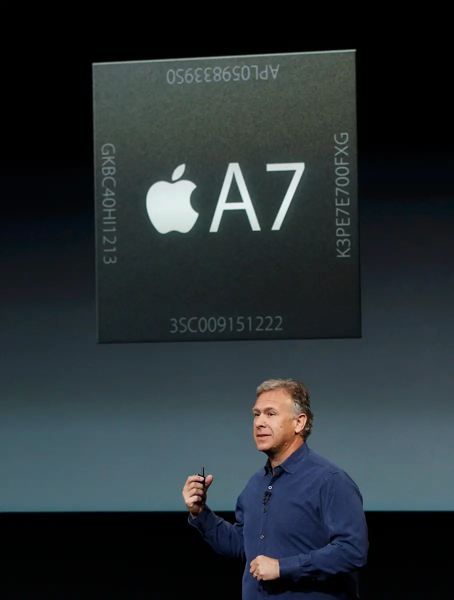 2013-09-10T190246Z-731986094-TB3E99A1EQI9R-RTRMADP-3-APPLE-IPHONE-JPG1831799510506604670